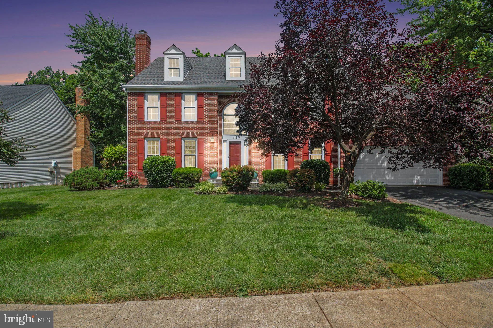 811 AUTUMN BREEZE COURT, Herndon, VA 20170