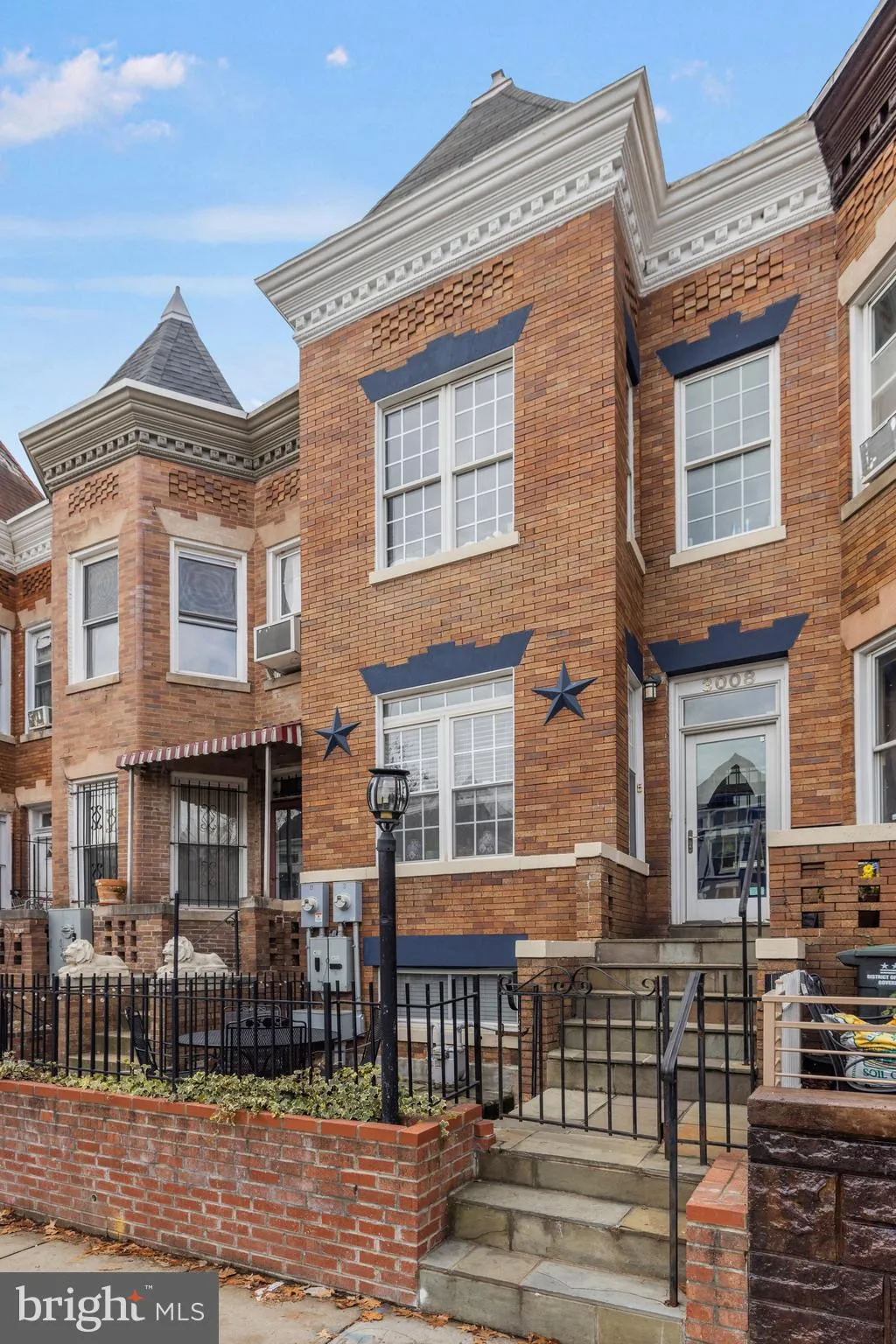 3008 11TH STREET, Washington, DC 20001