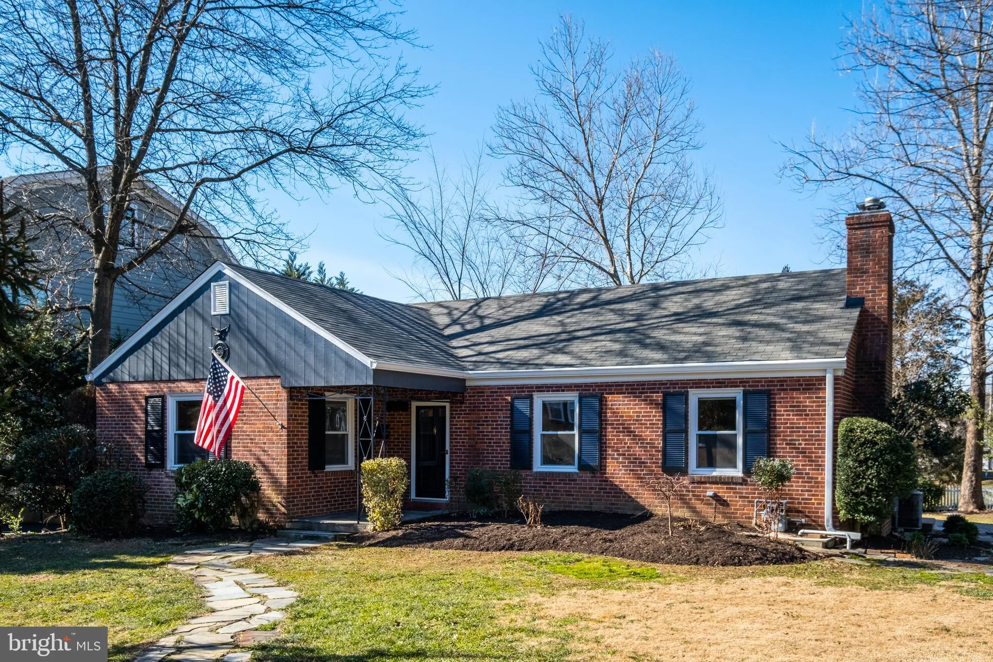 2900 LINDEN LANE, Falls Church, VA 22042
