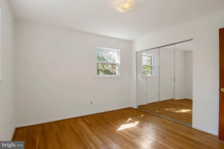 6807 Dean Drive, Mclean, VA 22101
