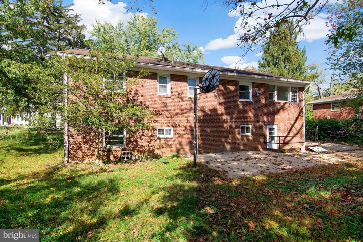 6807 Dean Drive, Mclean, VA 22101