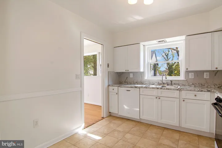 6807 Dean Drive, Mclean, VA 22101