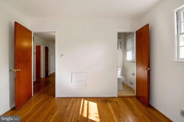 6807 Dean Drive, Mclean, VA 22101
