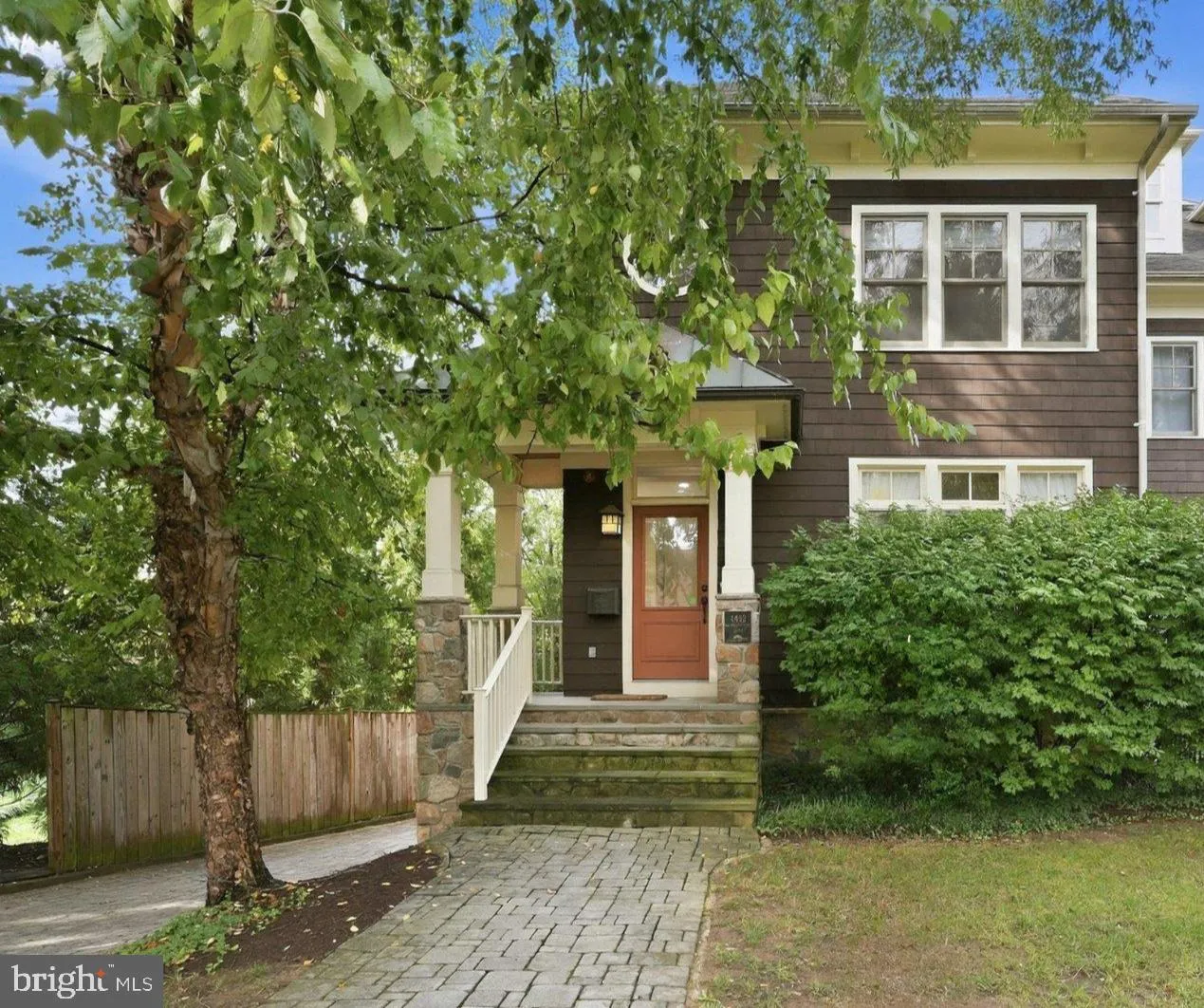 4462 MACARTHUR BOULEVARD, Washington, DC 20007