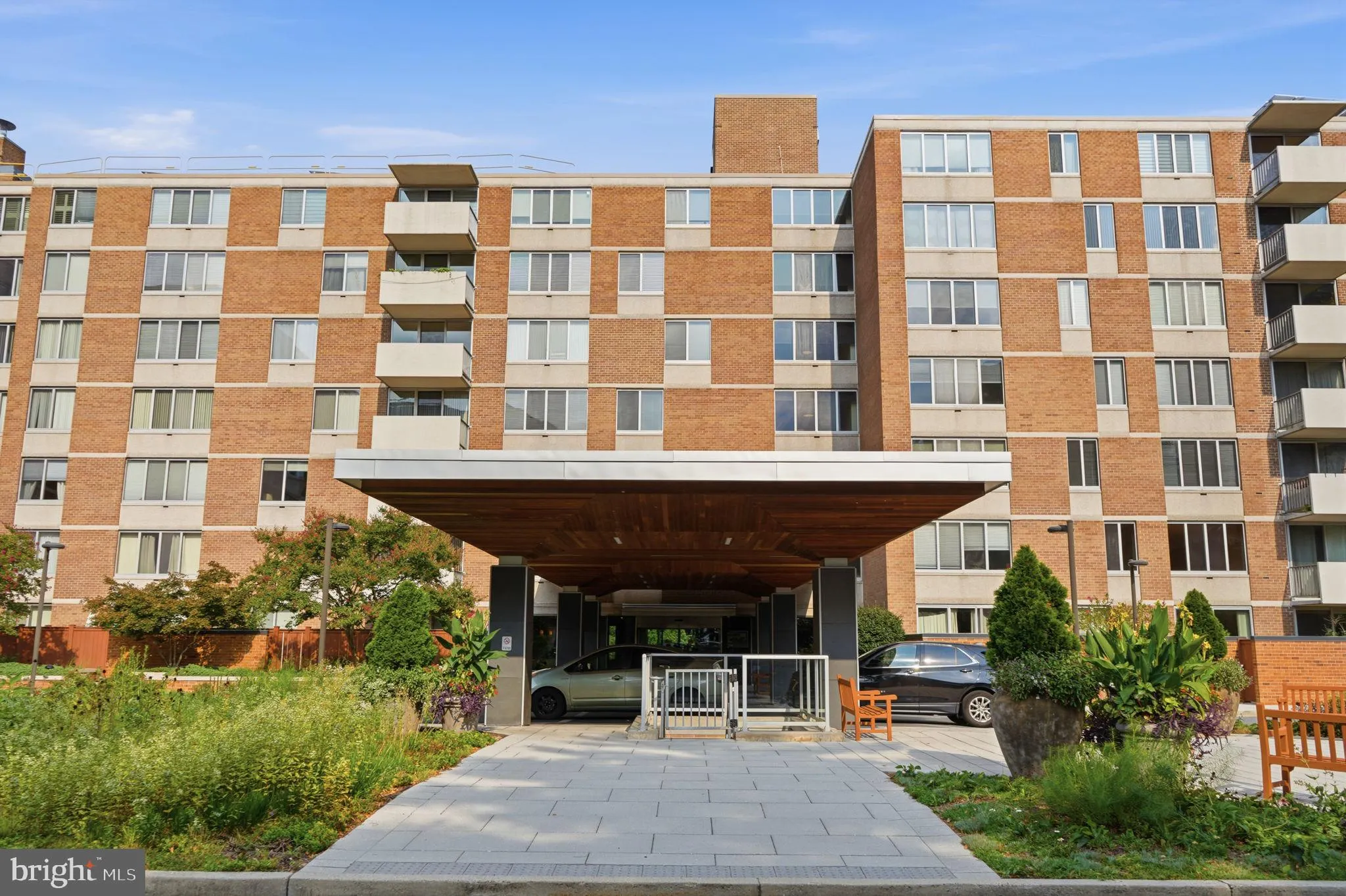 2939 VAN NESS STREET, Washington, DC 20008