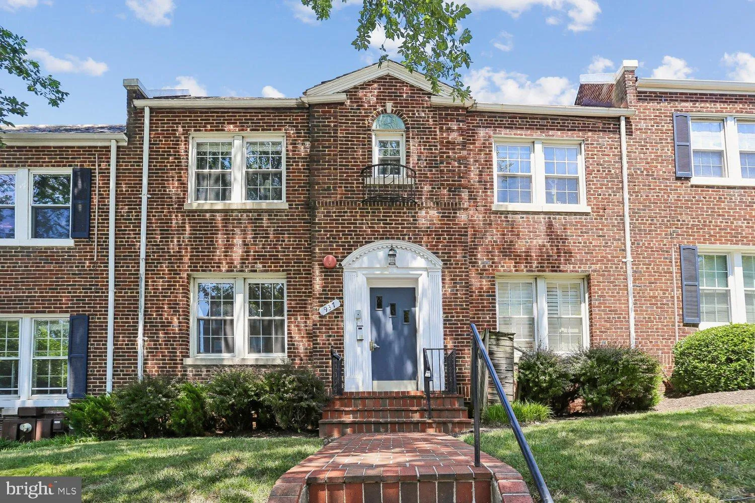 937 RANDOLPH STREET, Washington, DC 20011