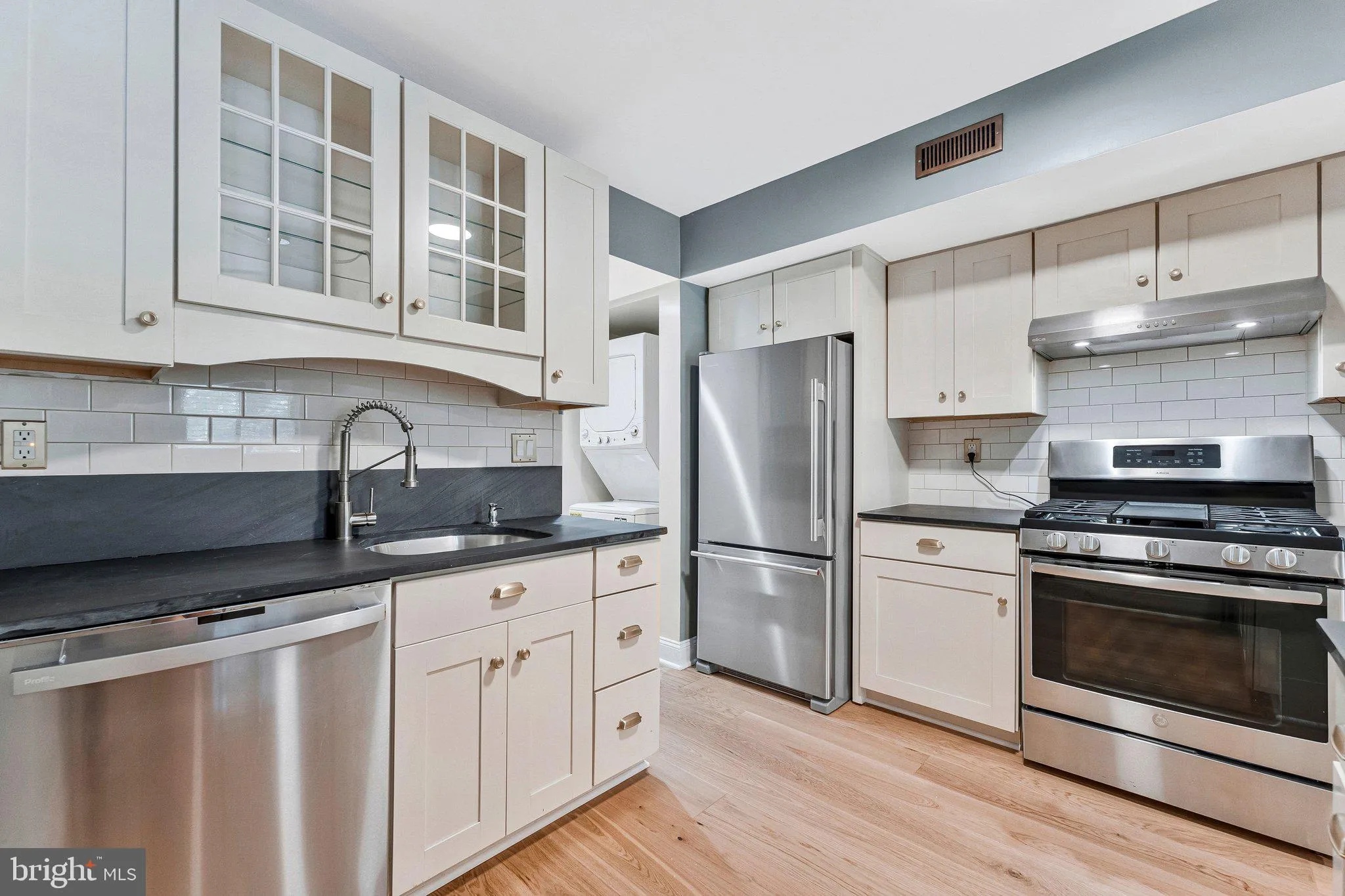 2074 ROYAL FERN COURT, Reston, VA 20191