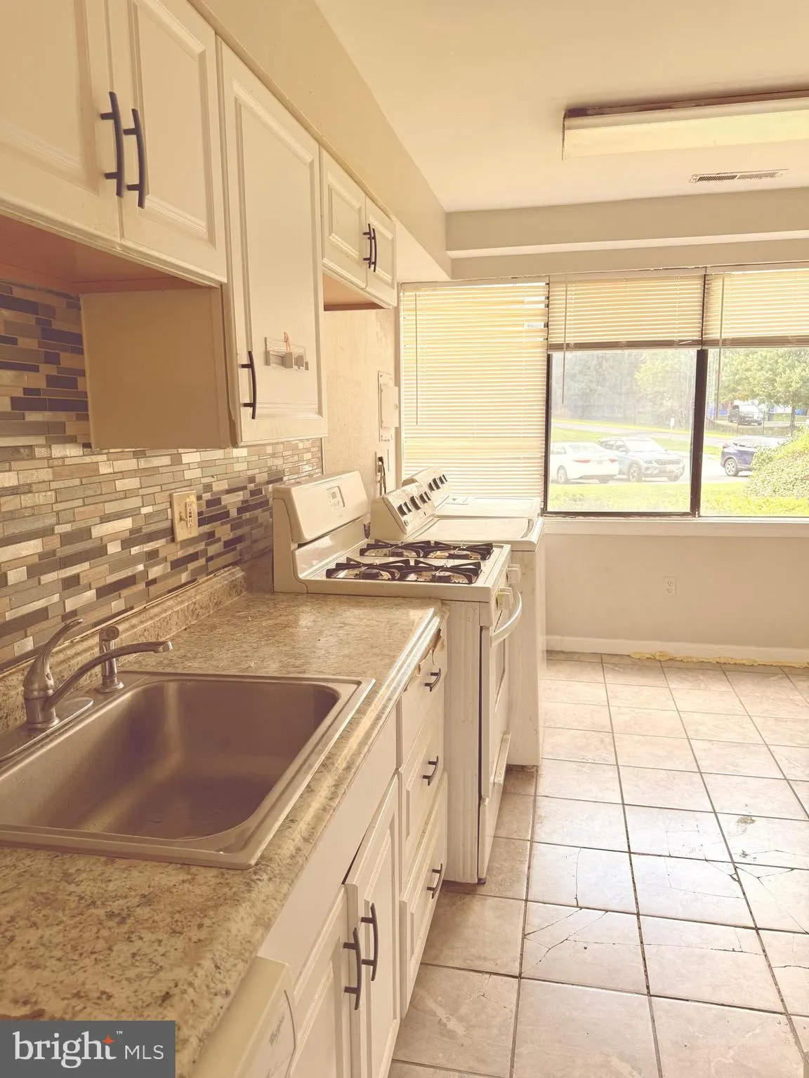 9903 BLUNDON DRIVE, Silver Spring, MD 20902