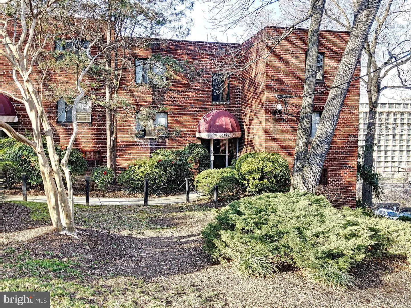 1573 COLONIAL TERRACE, Arlington, VA 22209