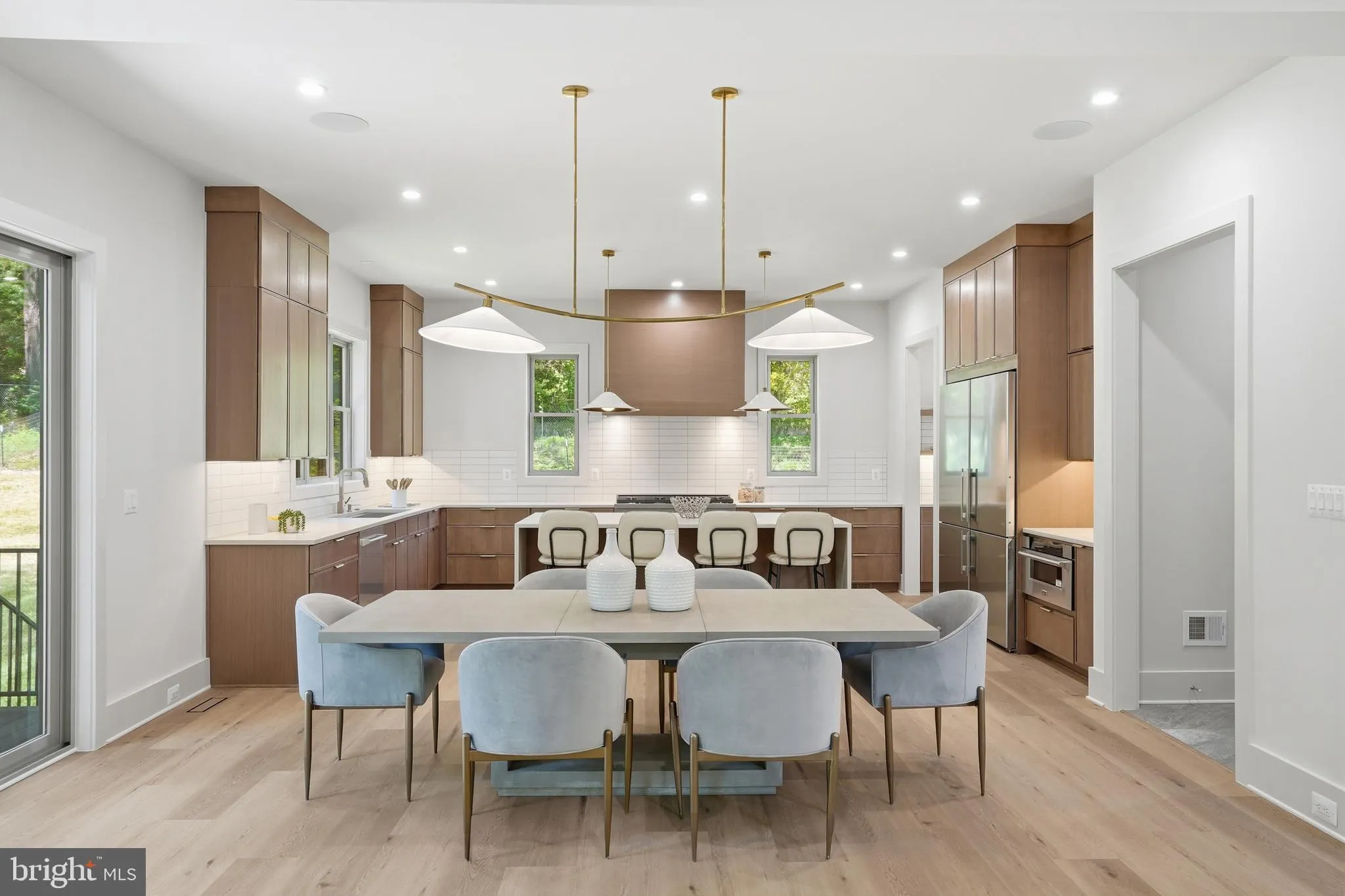3020 CASTLE ROAD, Falls Church, VA 22044