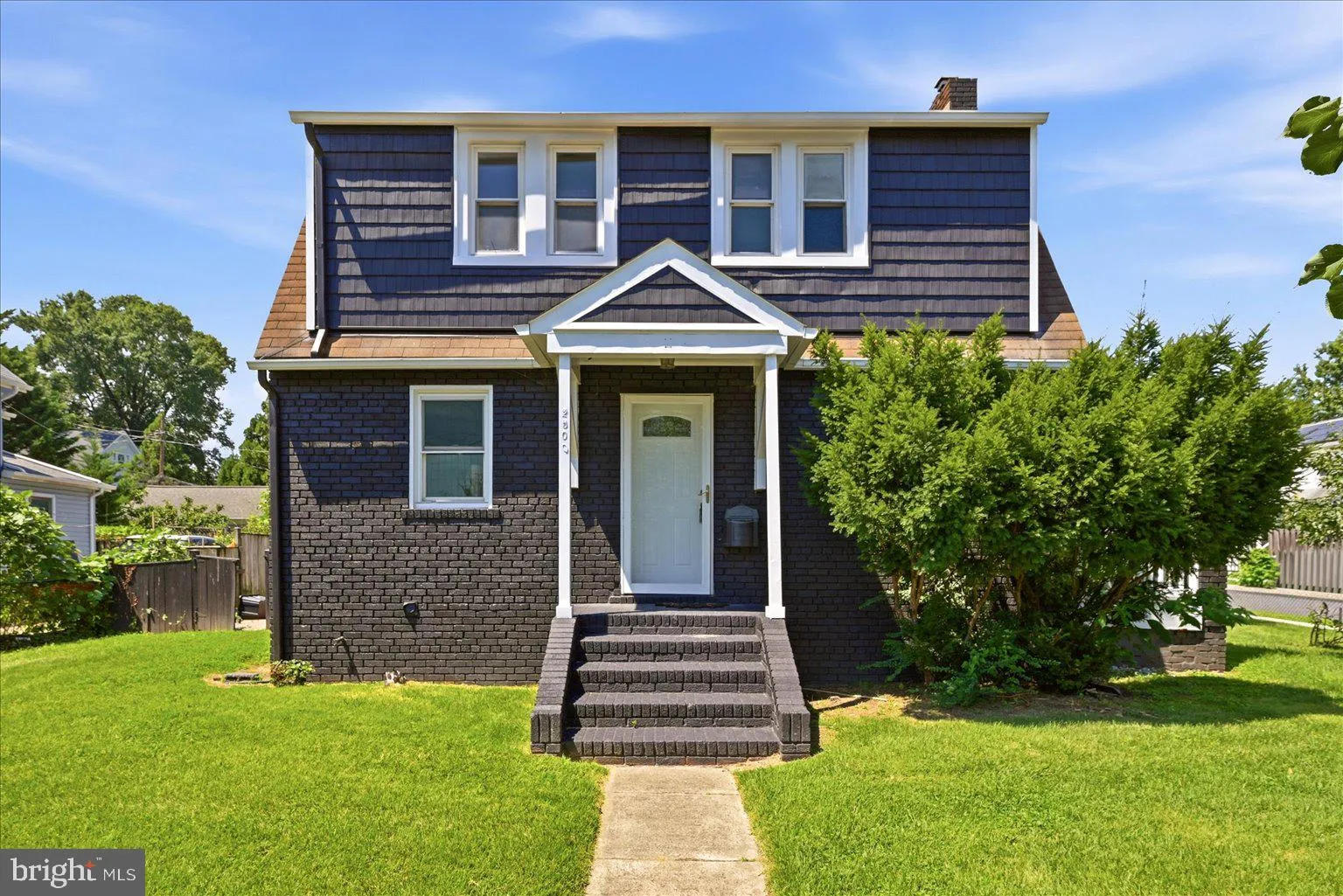 2500 EADS STREET, Arlington, VA 22202