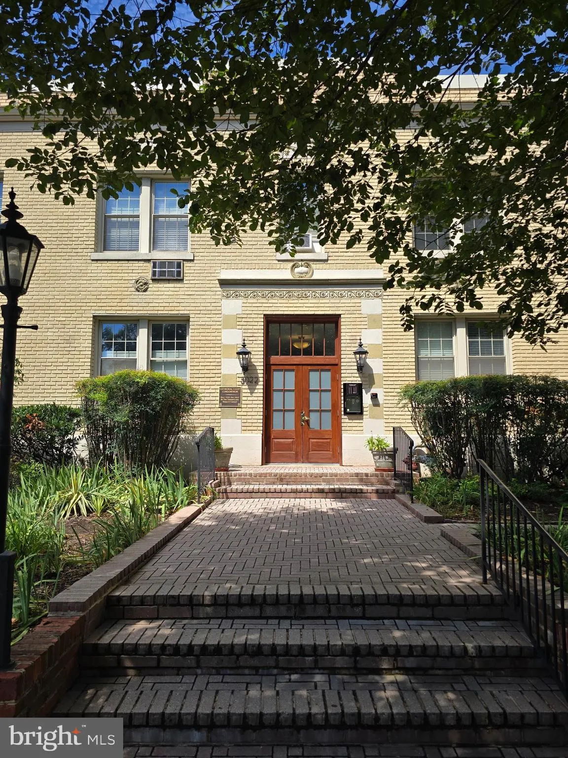 3022 WISCONSIN AVENUE, Washington, DC 20016