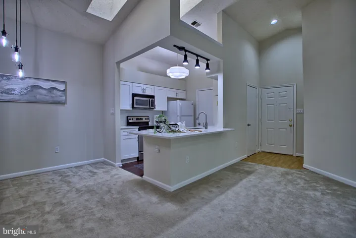 7701 Lafayette Forest Drive, Annandale, VA 22003