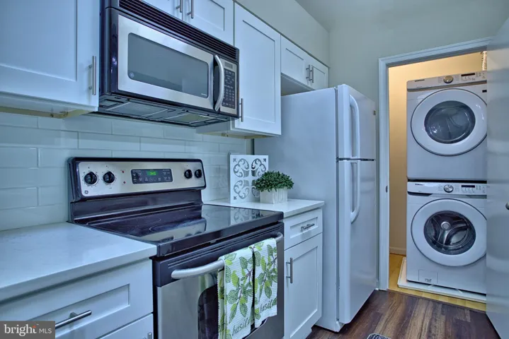 7701 Lafayette Forest Drive, Annandale, VA 22003