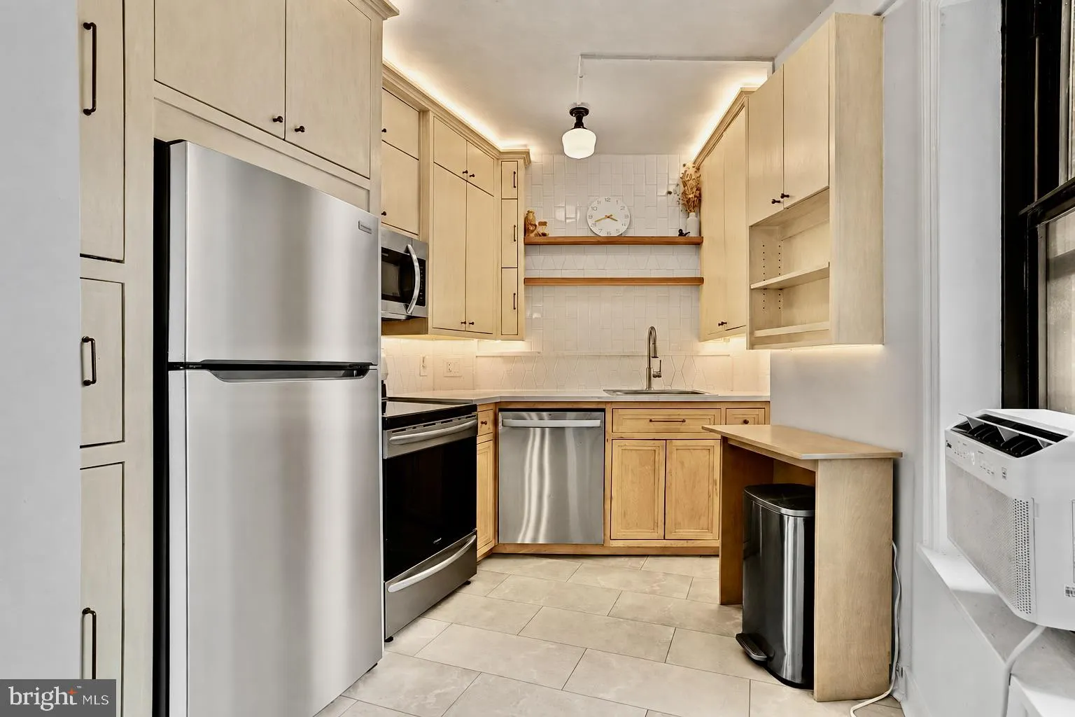 2100 19TH STREET, Washington, DC 20009