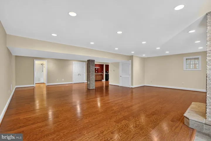 15508 Hagen Way, Haymarket, VA 20169
