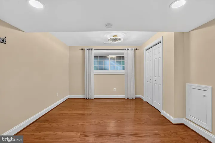 15508 Hagen Way, Haymarket, VA 20169