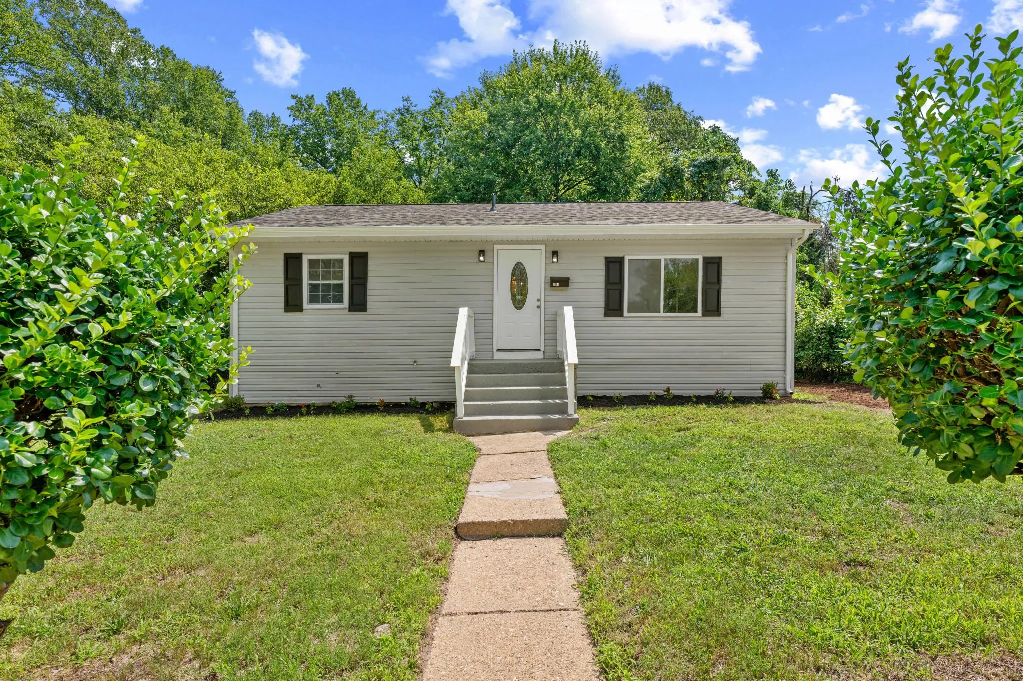 2502 NEWGLEN AVENUE, District Heights, MD 20747