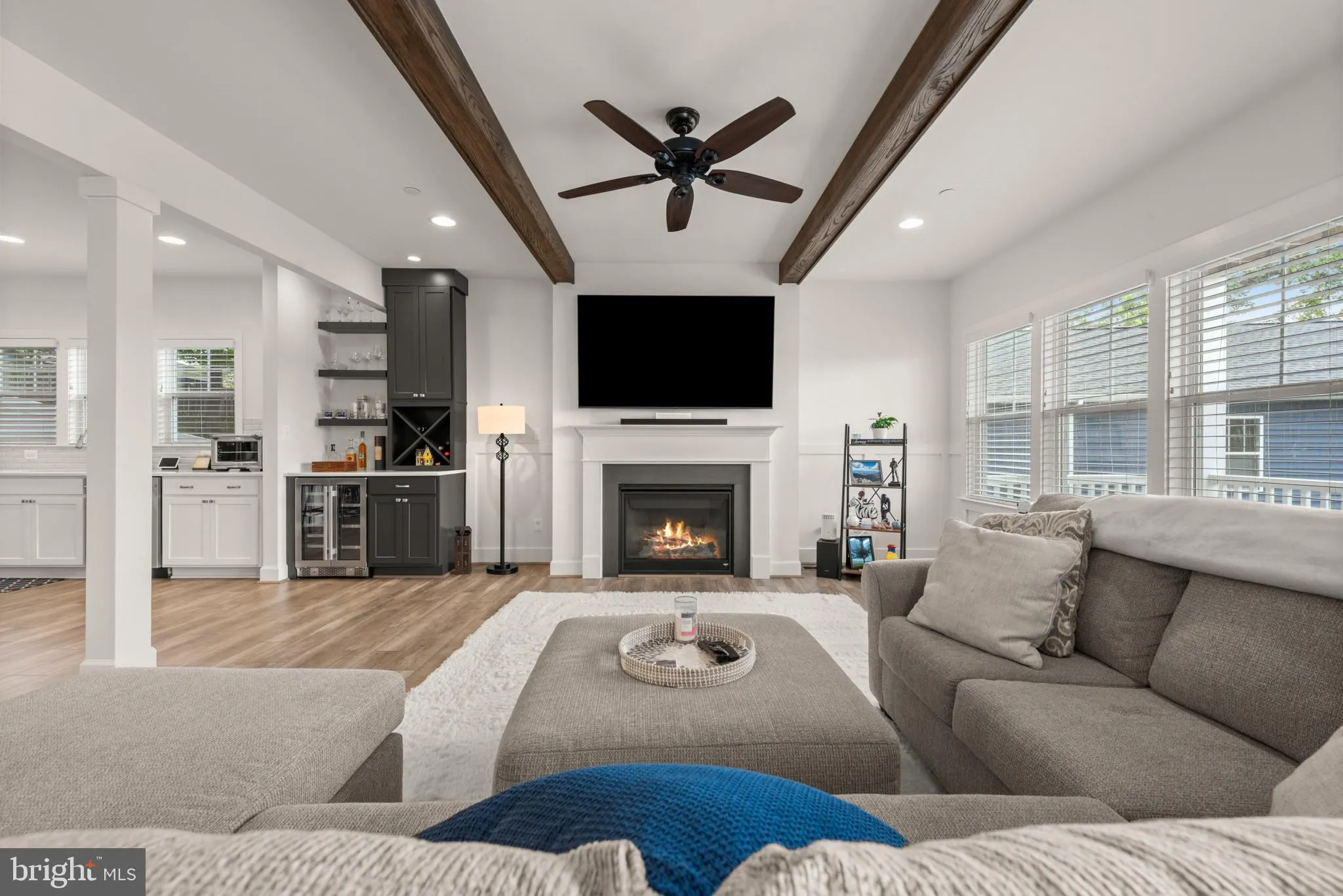 425 WALNUT DRIVE, Edgewater, MD 21037