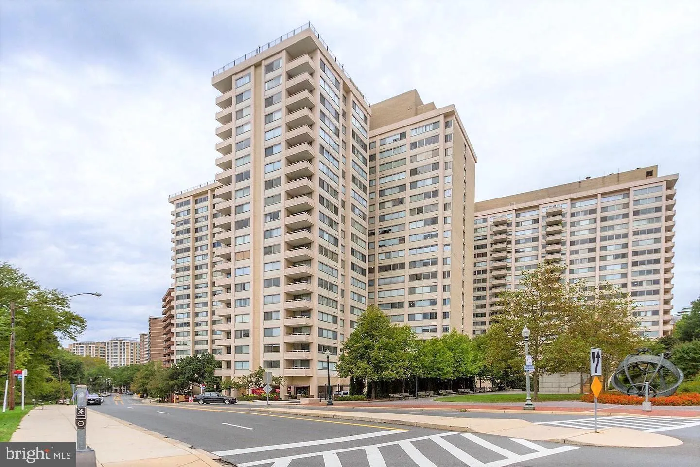 5500 FRIENDSHIP BOULEVARD, Chevy Chase, MD 20815