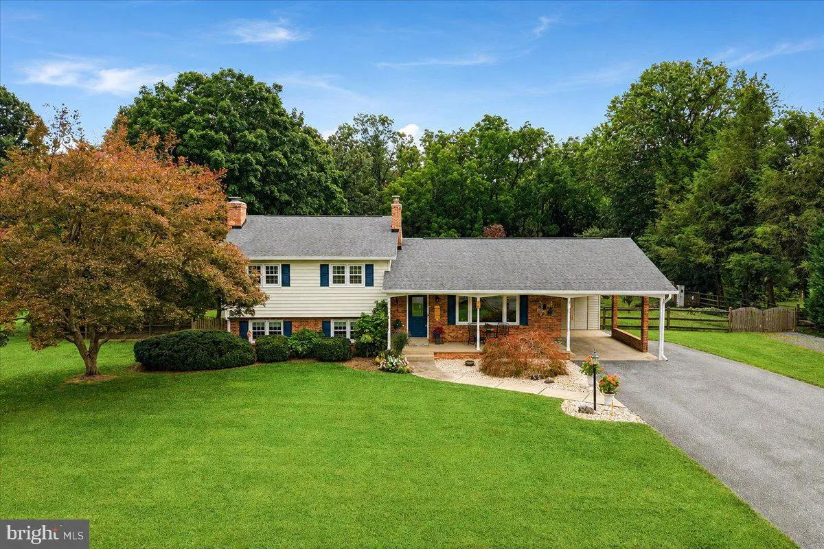7905 RUNNYMEADE DRIVE, Frederick, MD 21702