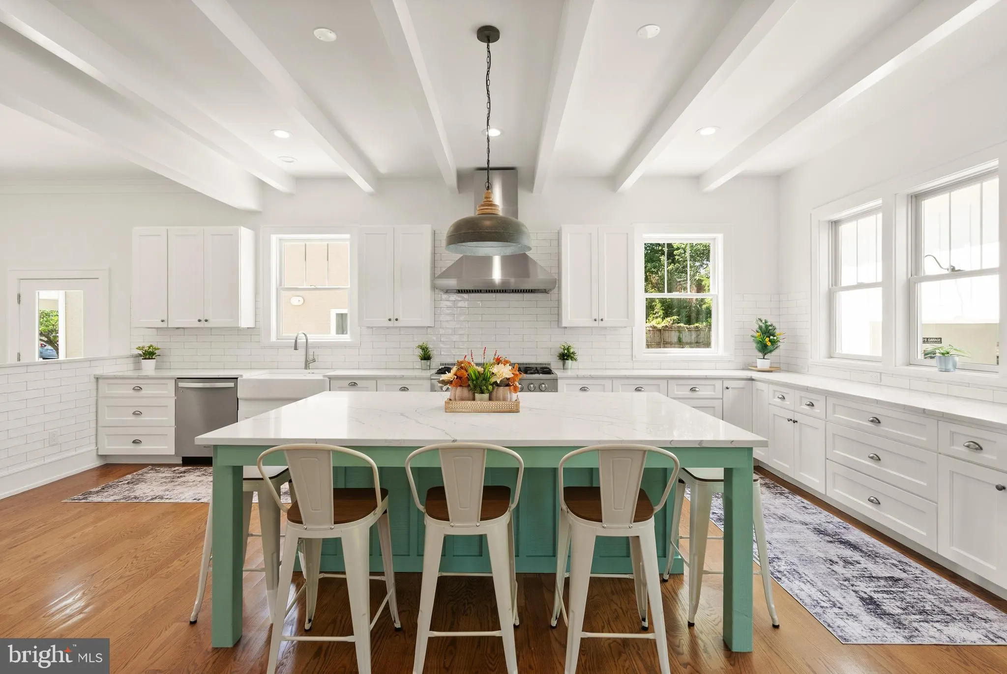 2701 12TH STREET, Arlington, VA 22204