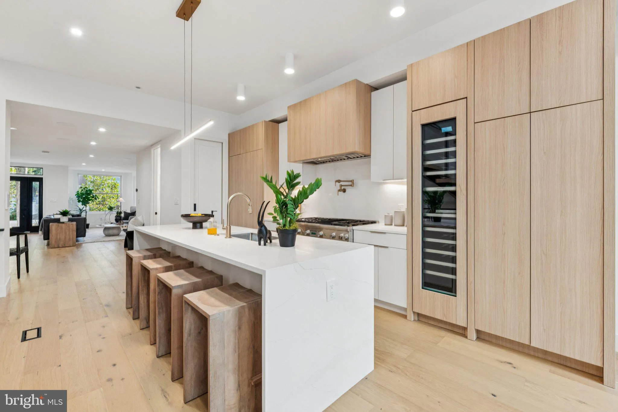 2507 I STREET, Washington, DC 20037