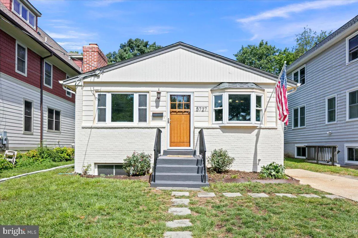 5727 6TH STREET, Arlington, VA 22205