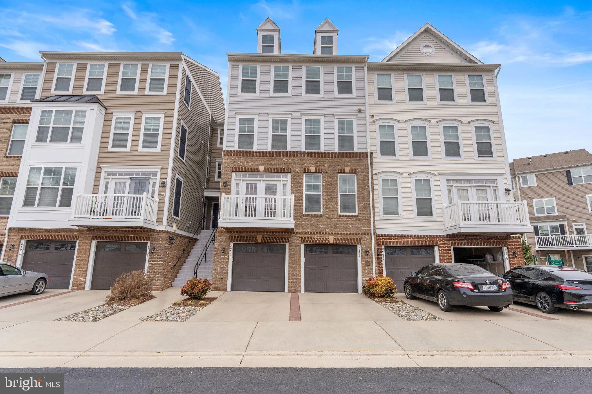 24660 CARIBOU SQUARE, Aldie, VA 20105