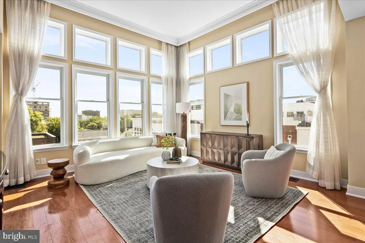1511 ROLFE STREET, Arlington, VA 22209