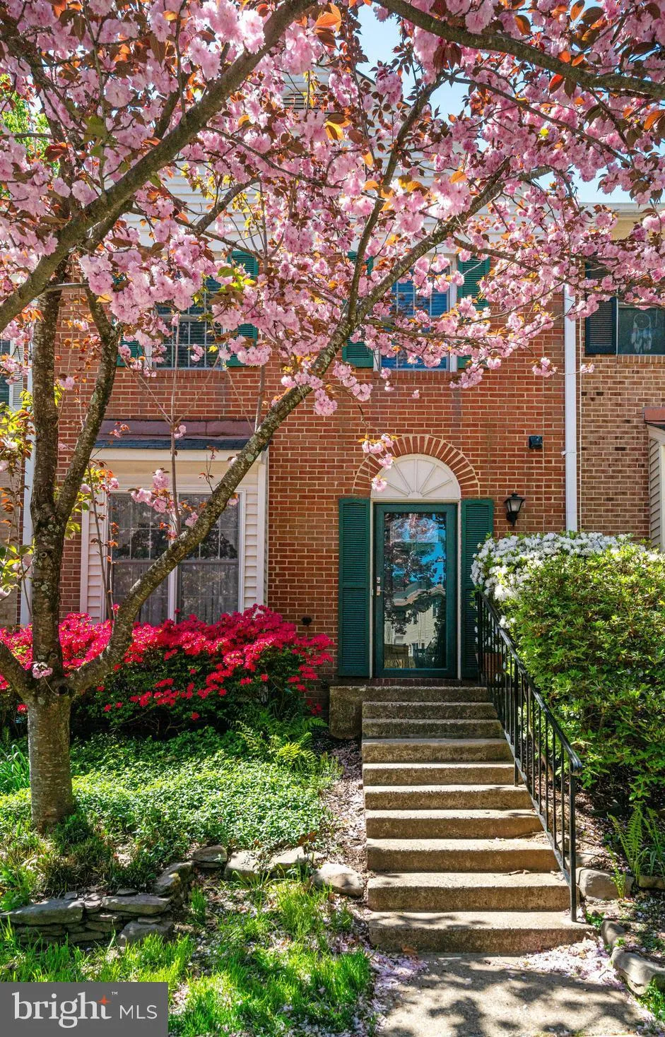 5706 LAKESIDE OAK LANE, Burke, VA 22015