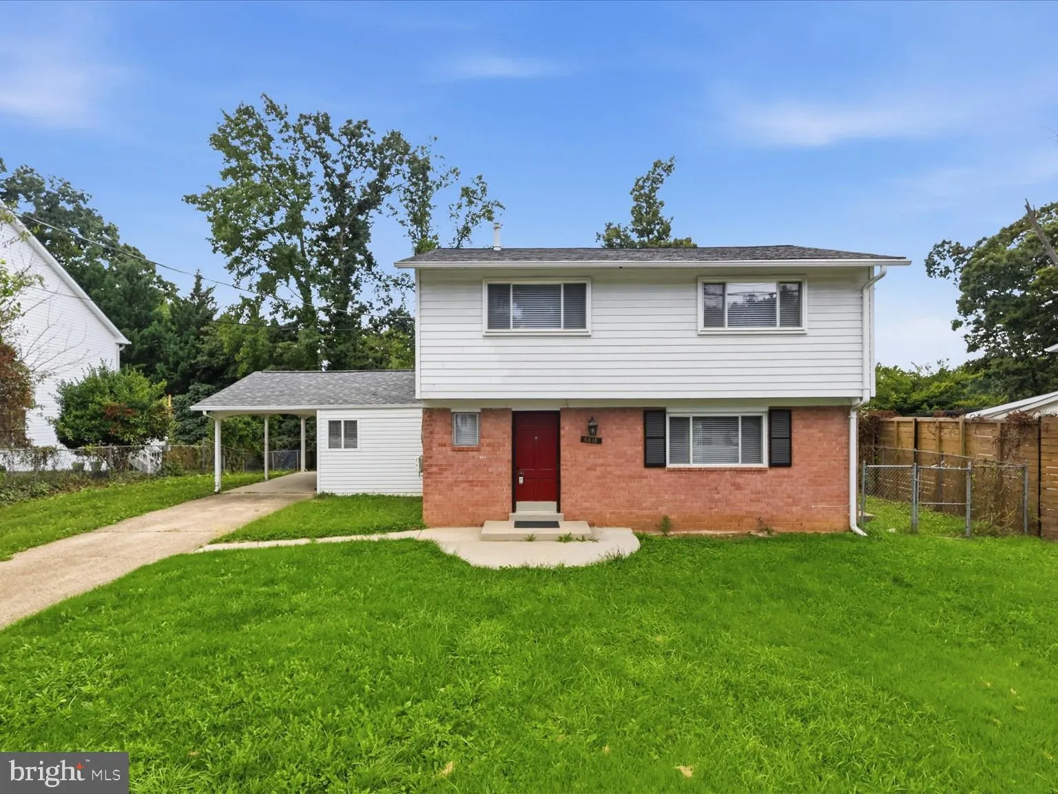 6818 ROLLING ROAD, Springfield, VA 22152