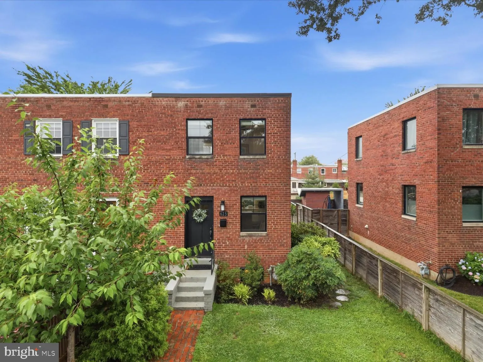625 HENRY STREET, Alexandria, VA 22314
