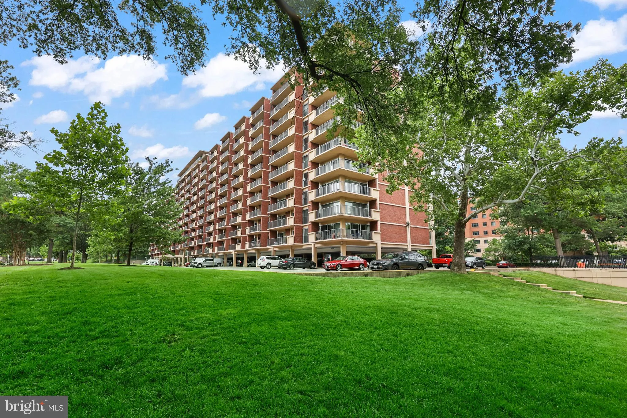 1300 ARMY NAVY DRIVE, Arlington, VA 22202