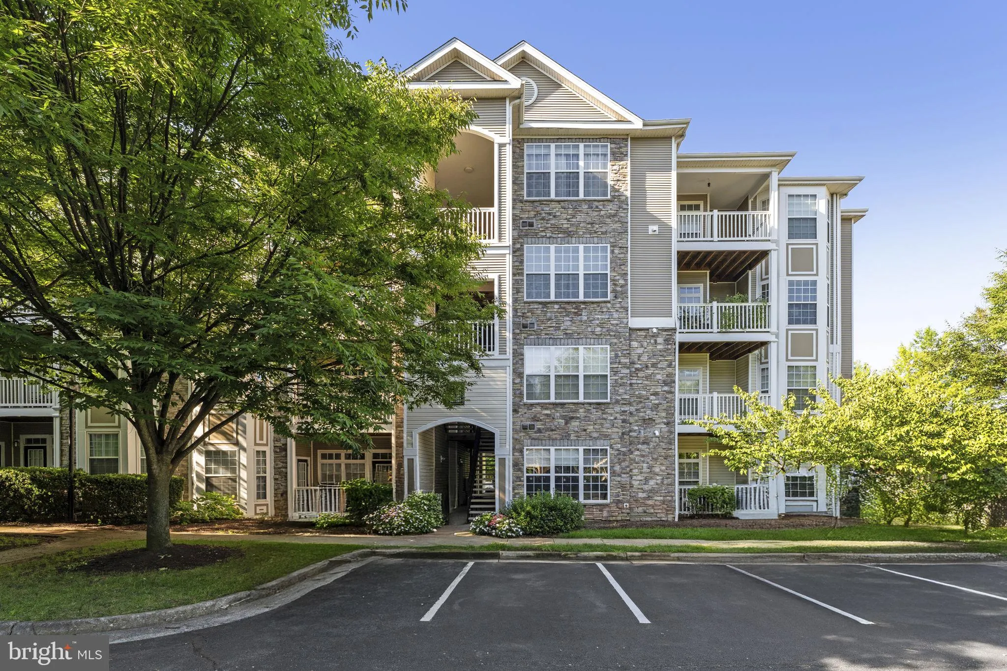 512 SUNSET VIEW TERRACE, Leesburg, VA 20175