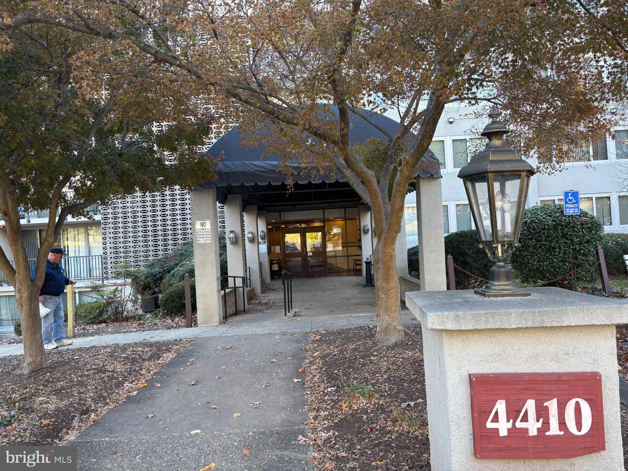4410 BRIARWOOD COURT, Annandale, VA 22003