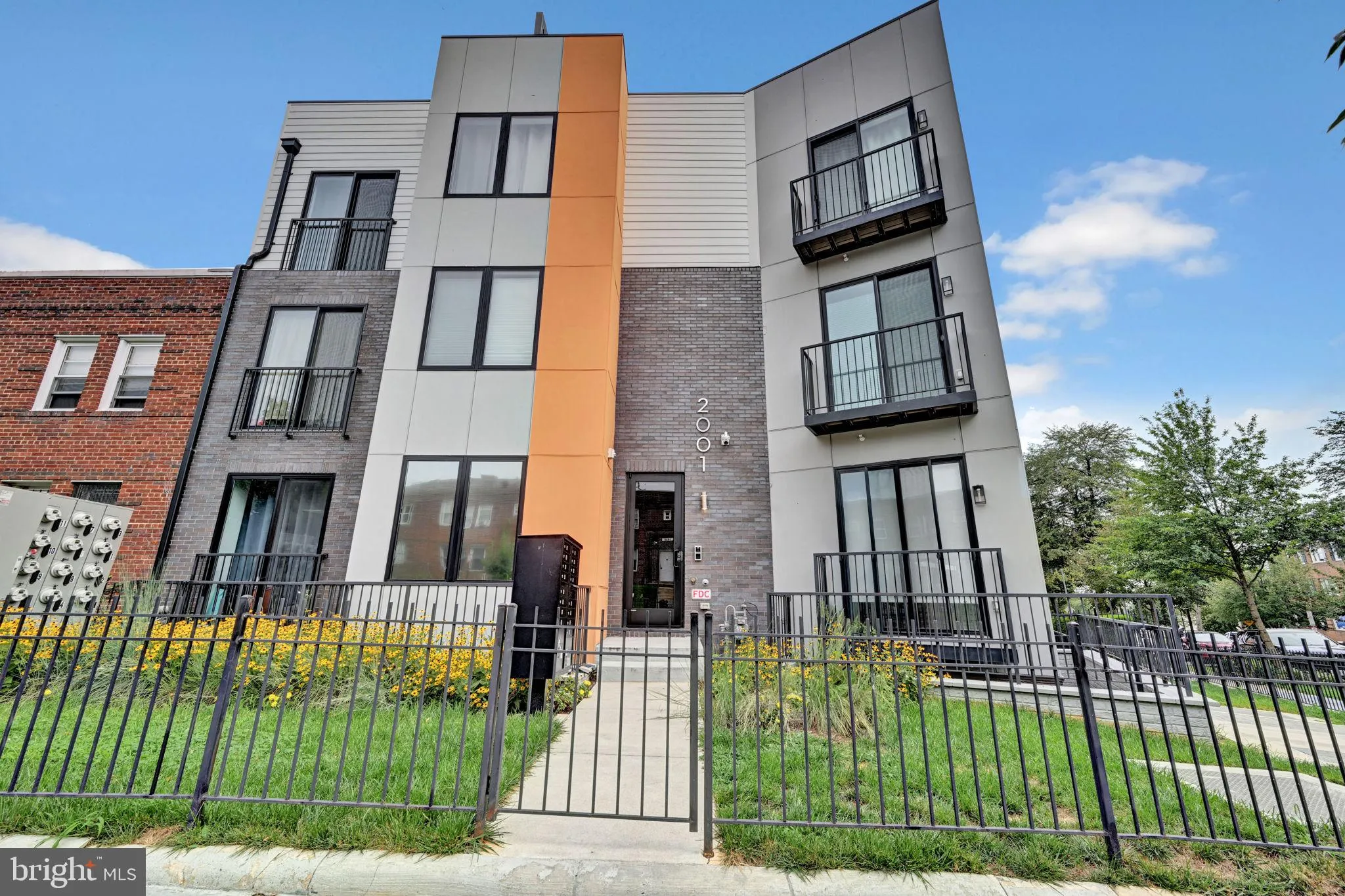 2001 I STREET, Washington, DC 20002