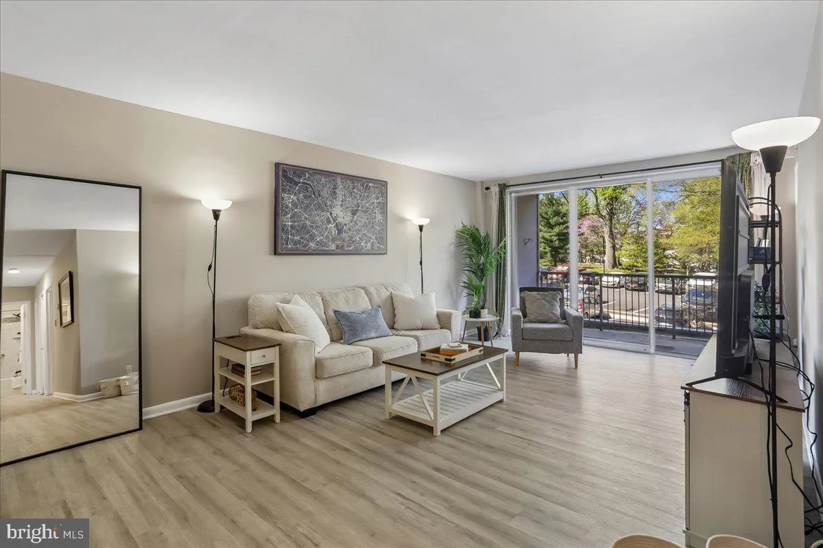 4977 BATTERY LANE, Bethesda, MD 20814