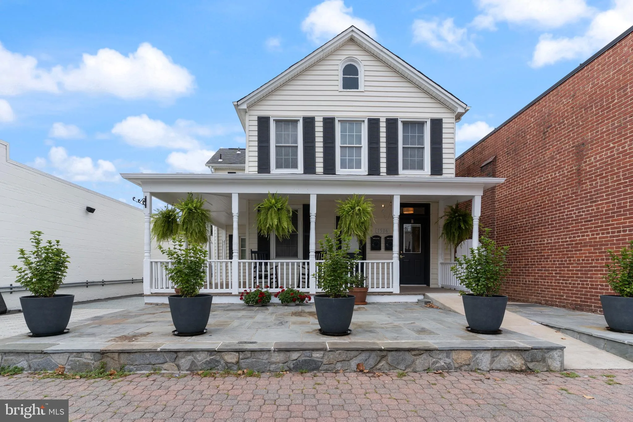 1506 MOUNT VERNON AVENUE, Alexandria, VA 22301