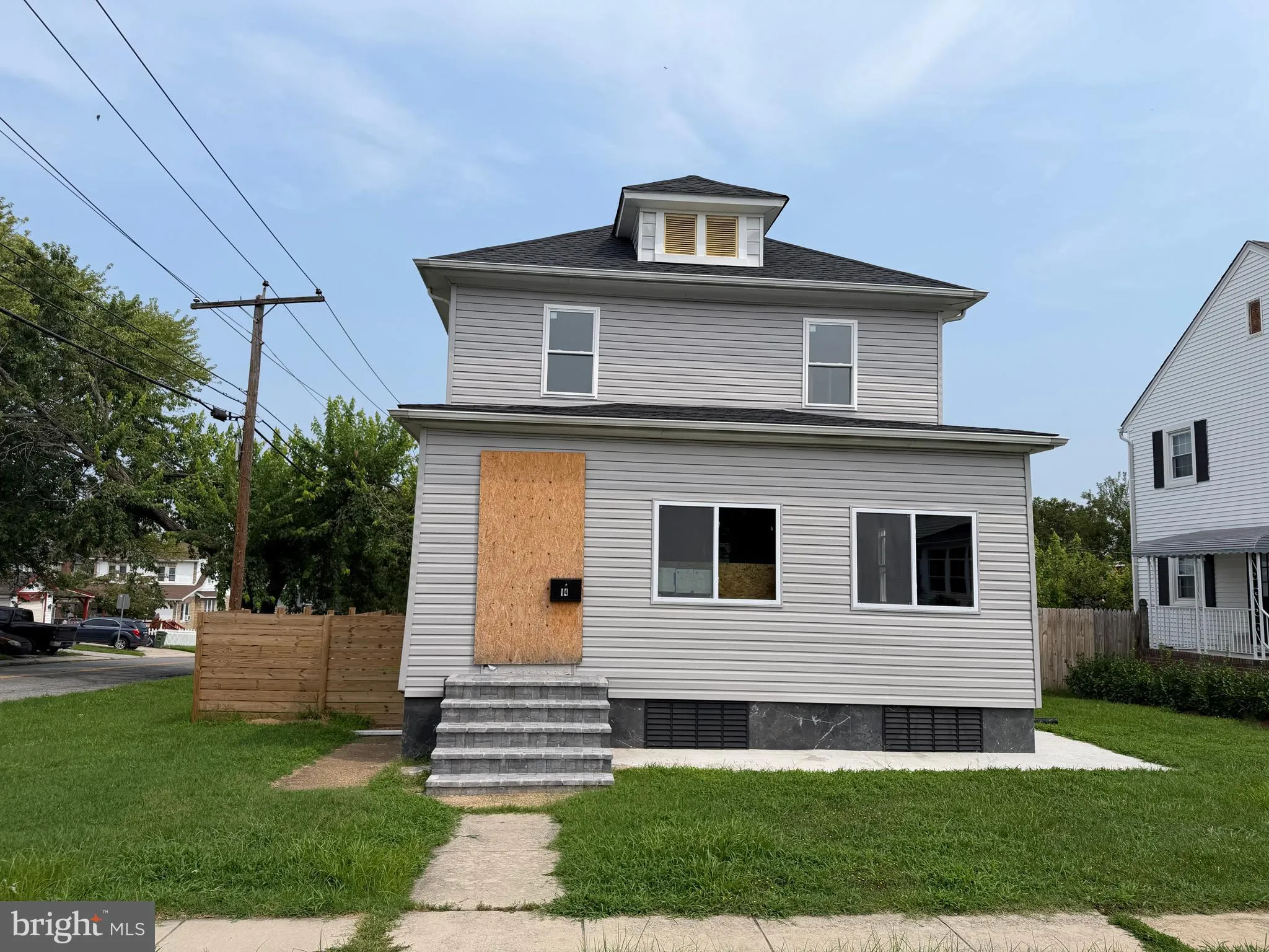 14 3RD AVENUE, Baltimore, MD 21225