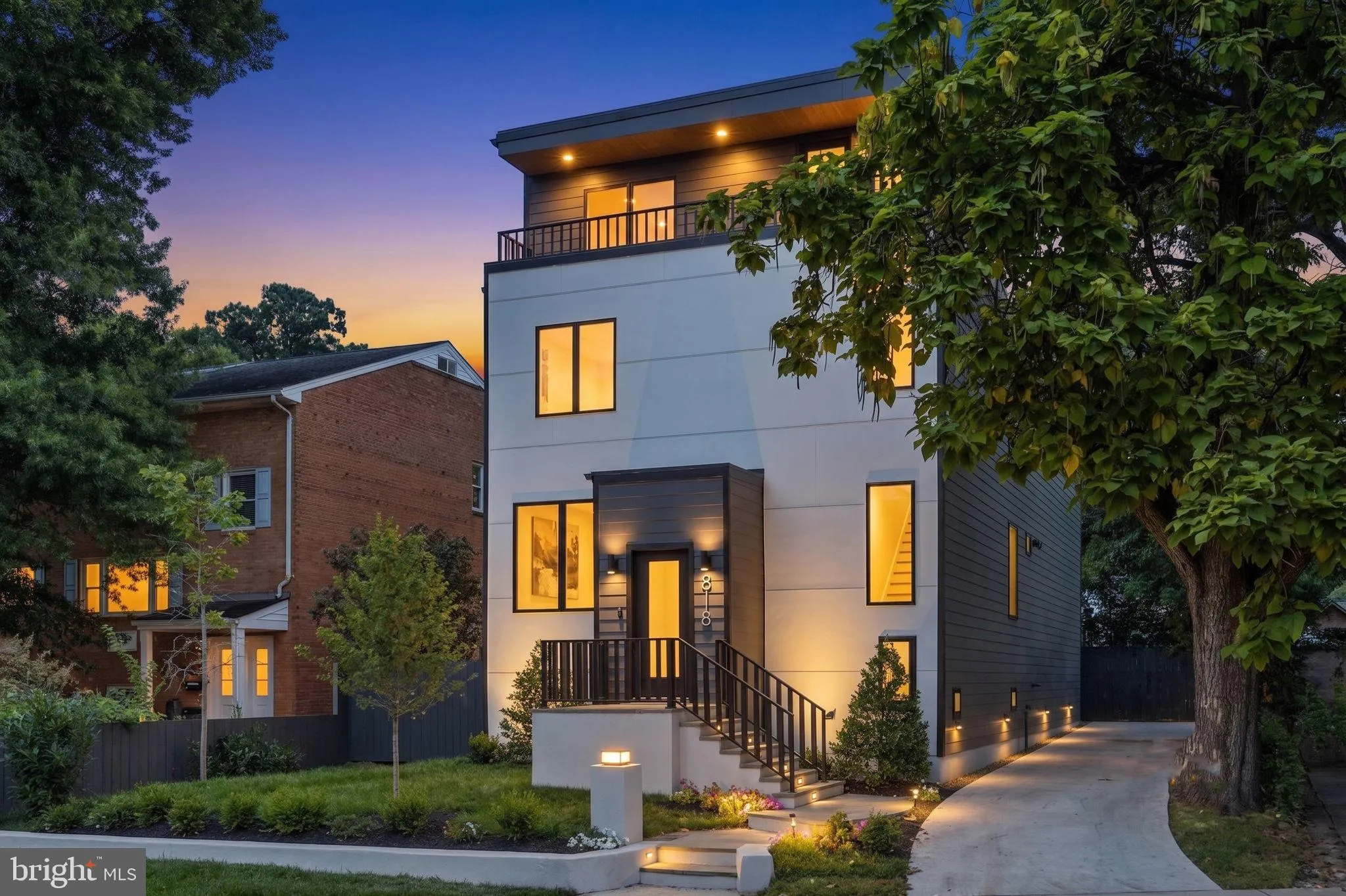 818 EDGEWOOD STREET, Arlington, VA 22201