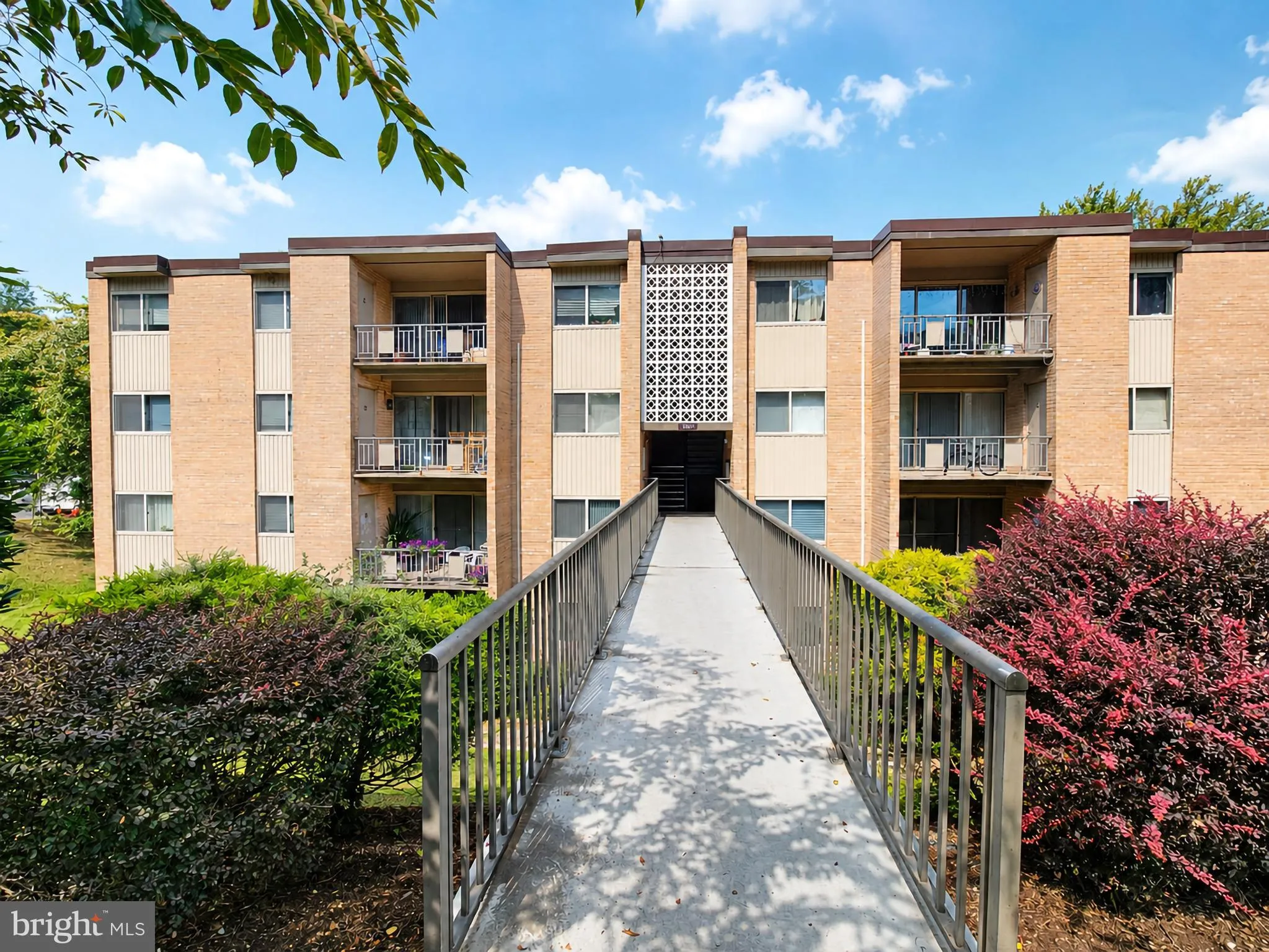 5107 CROSSFIELD COURT, Rockville, MD 20852