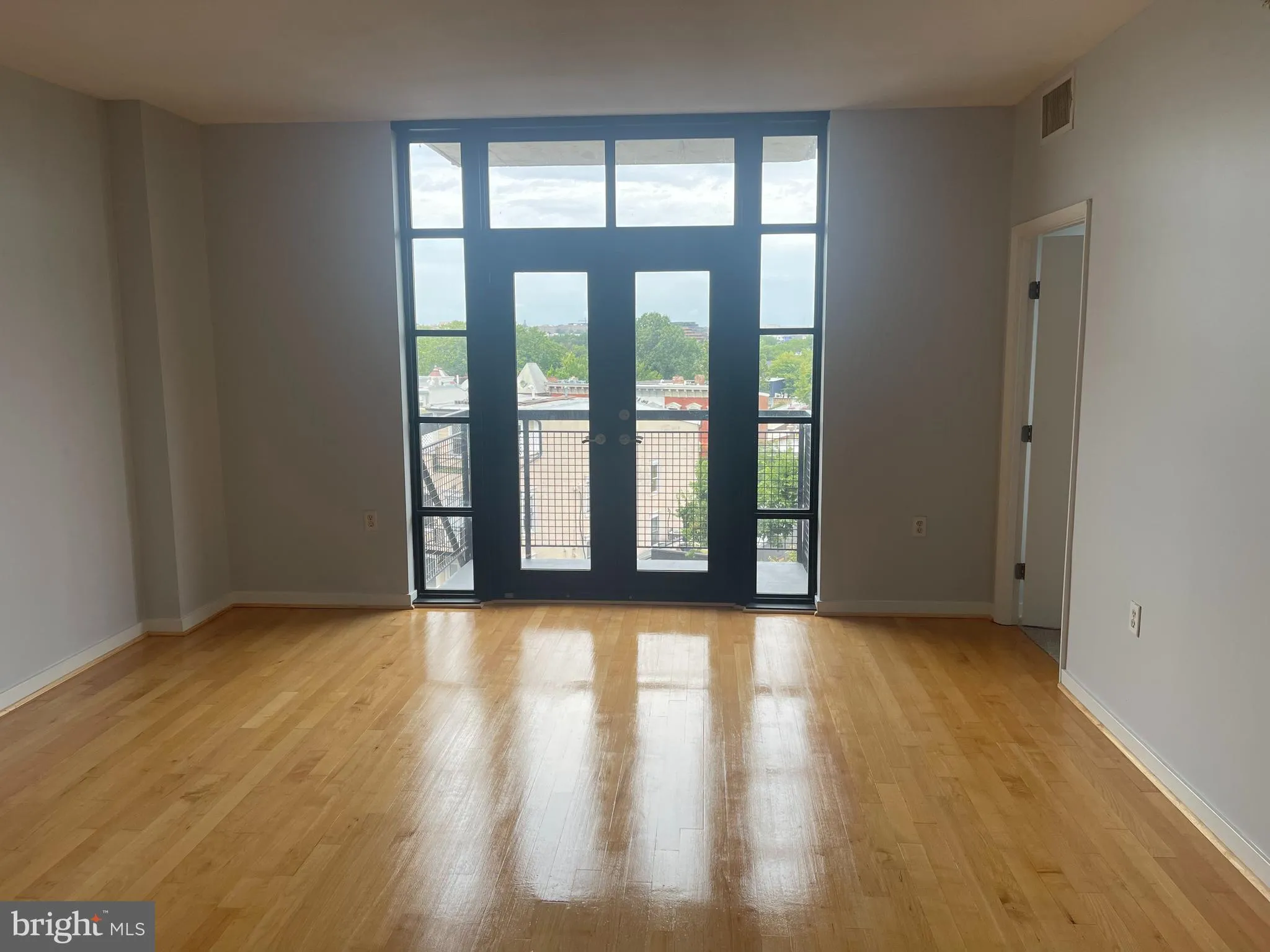 437 NEW YORK AVENUE, Washington, DC 20001
