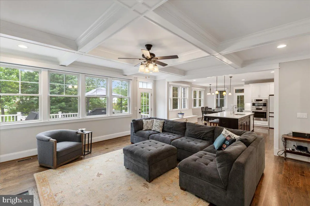 6619 BYRNES DRIVE, Mclean, VA 22101