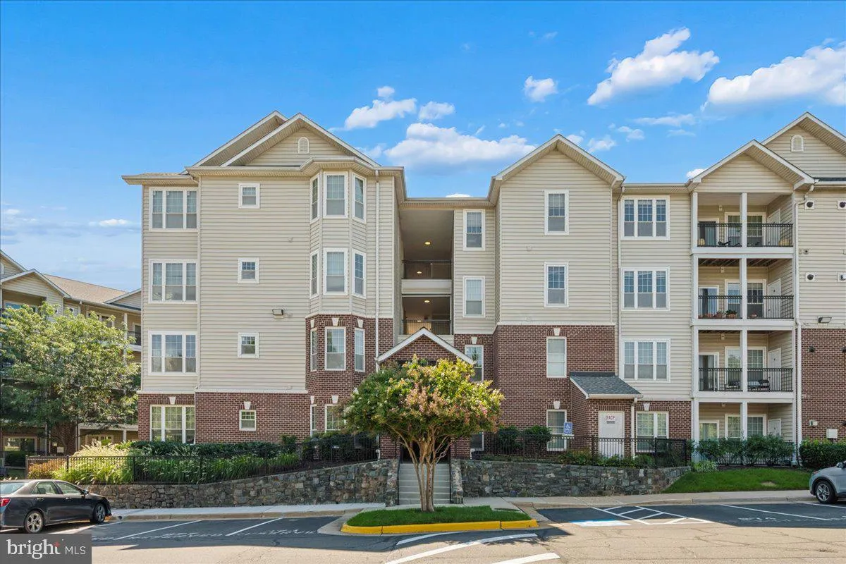 1550 SPRING GATE DRIVE, Mclean, VA 22102