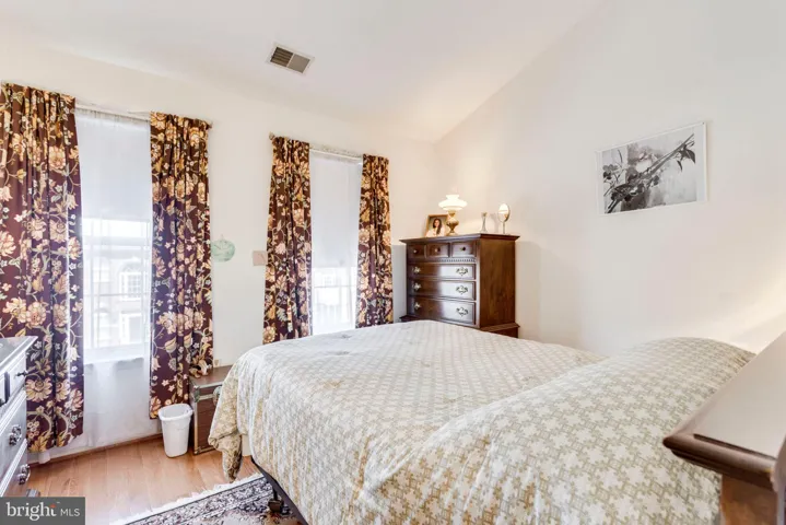 6328 Dunman Way, Alexandria, VA 22315