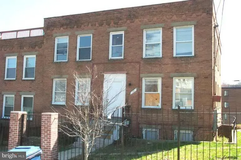 28 GALVESTON PLACE, Washington, DC 20032