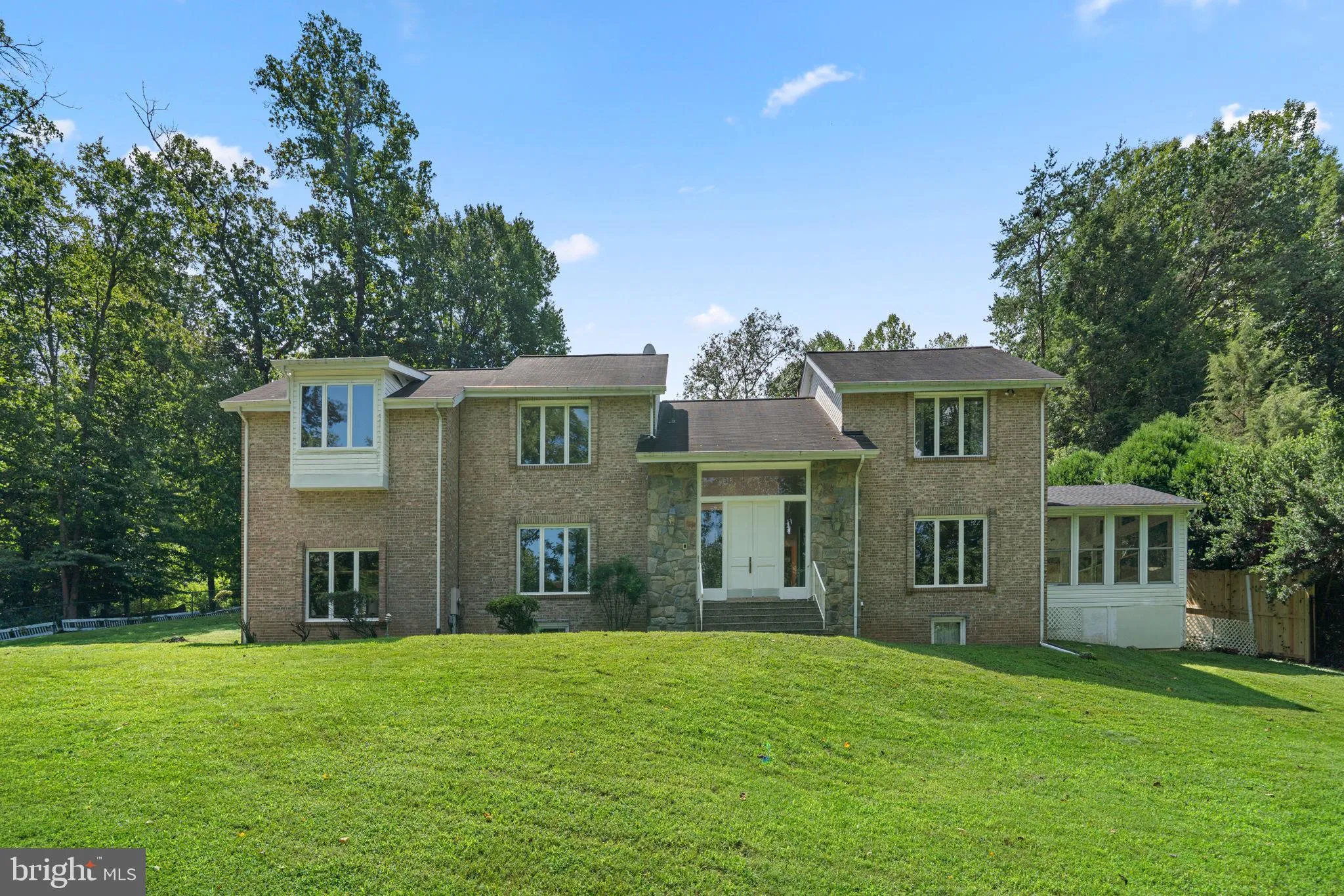 10320 GLEN ROAD, Potomac, MD 20854