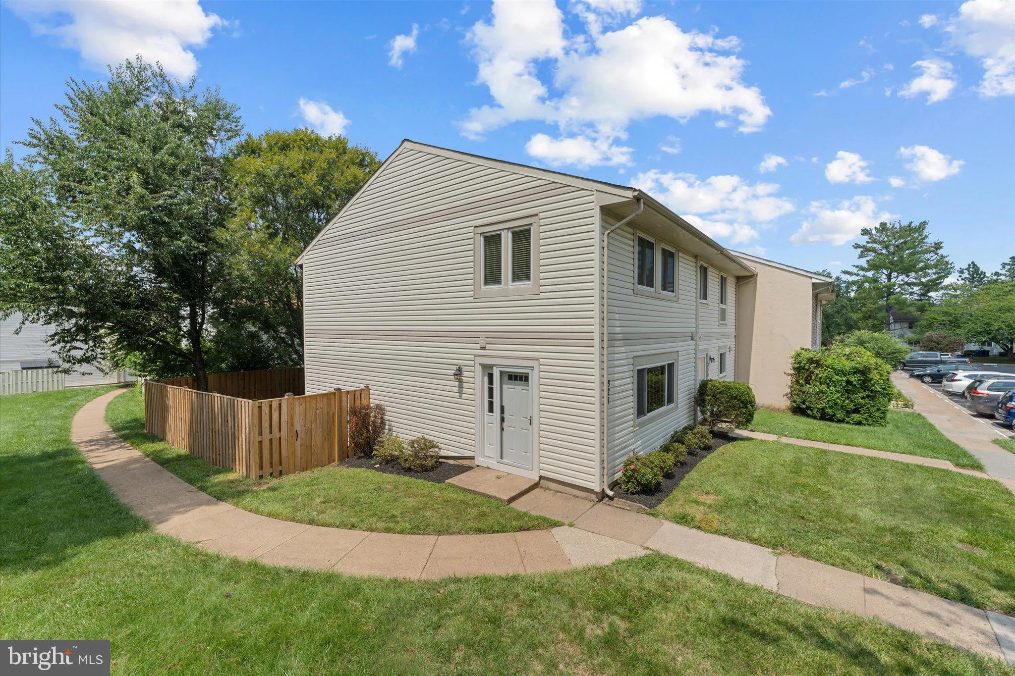 328 RENEAU WAY, Herndon, VA 20170