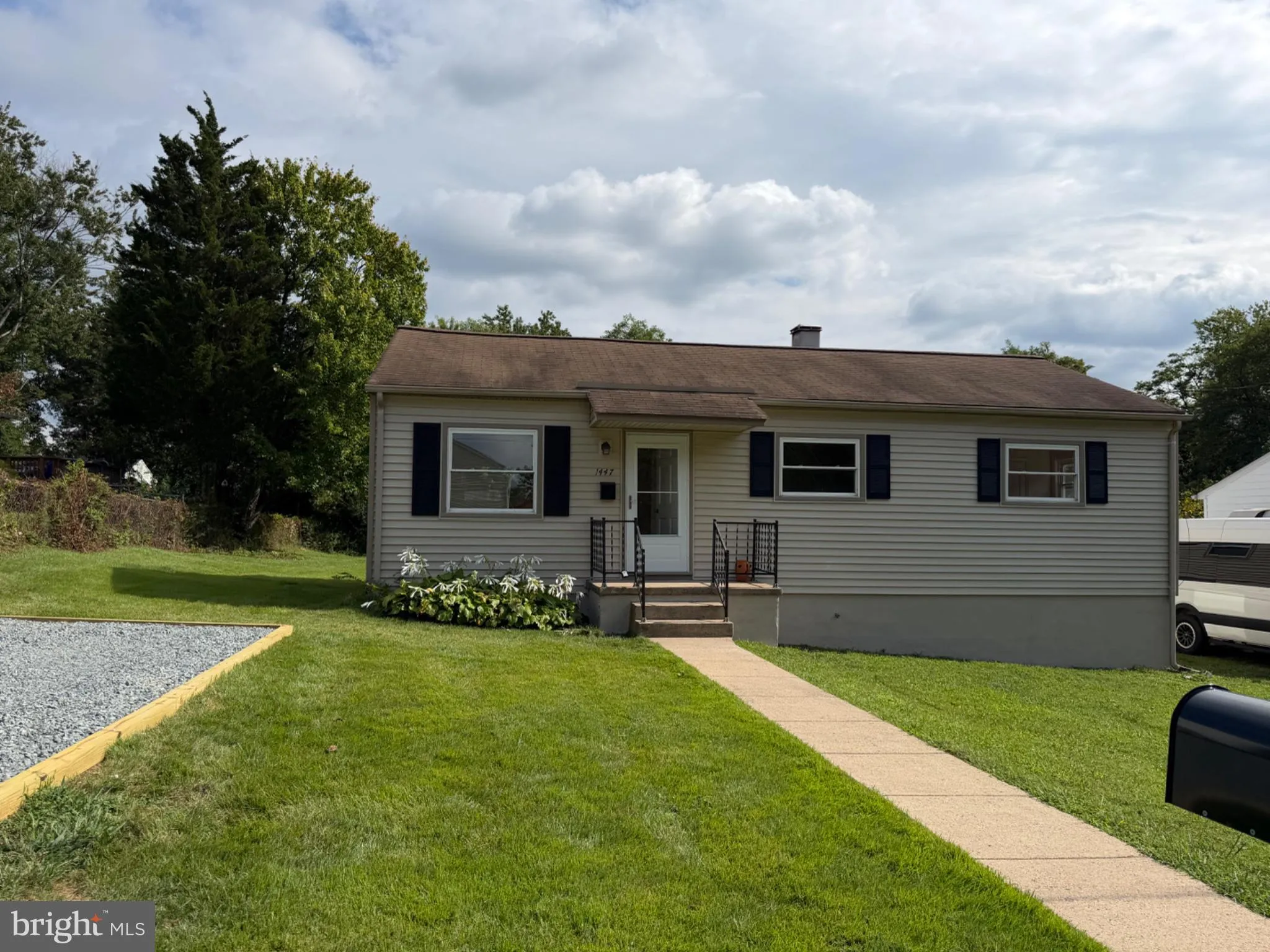 1447 F STREET, Woodbridge, VA 22191